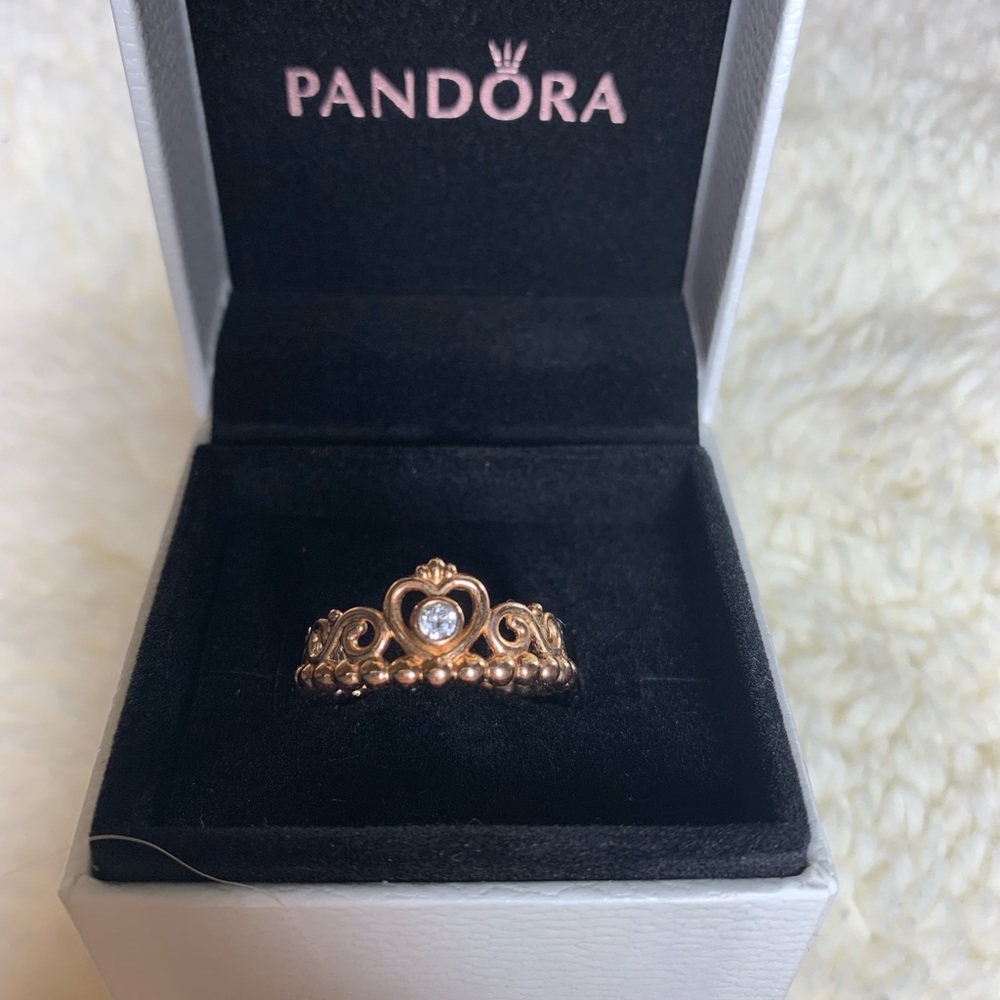 Pandora Princess Ring - Picture 3 of 3